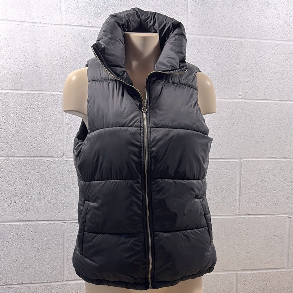 Women's Black Puffer Vest / body warmer​​​​​